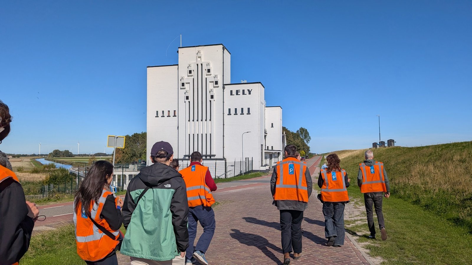 PXL_20250924_100046151.MP